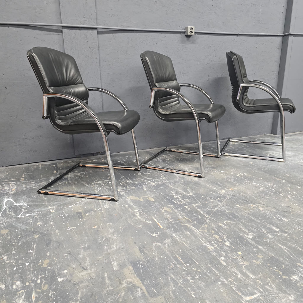 3 Giroflex Freischwinger aus Leder & Chrom