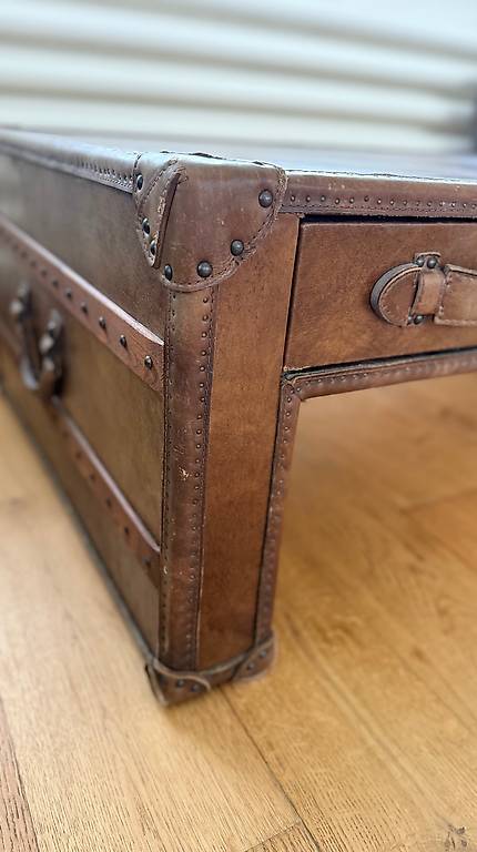 Vintage Aviator Couchtisch