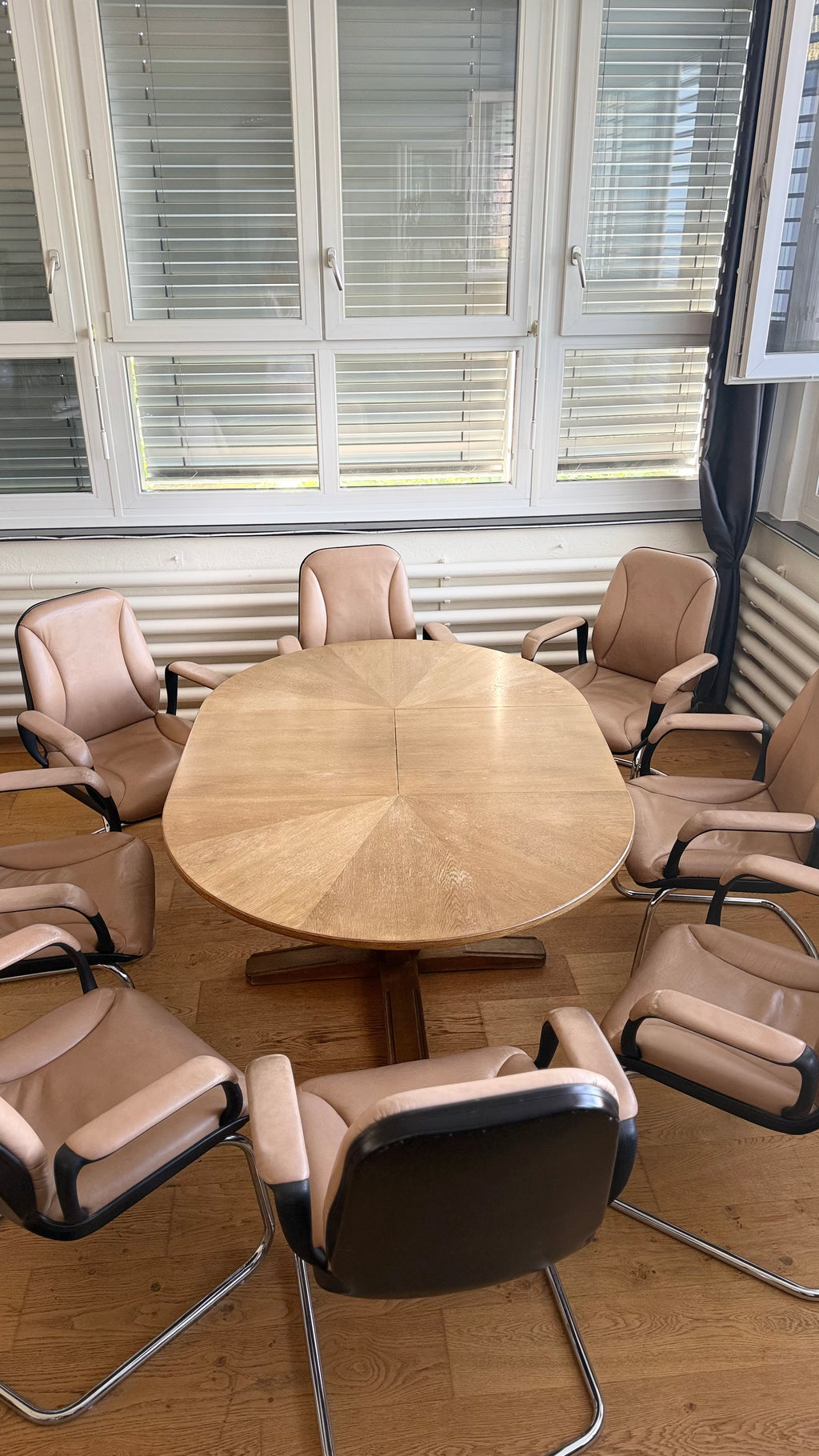 Oak Extendable Dining Table