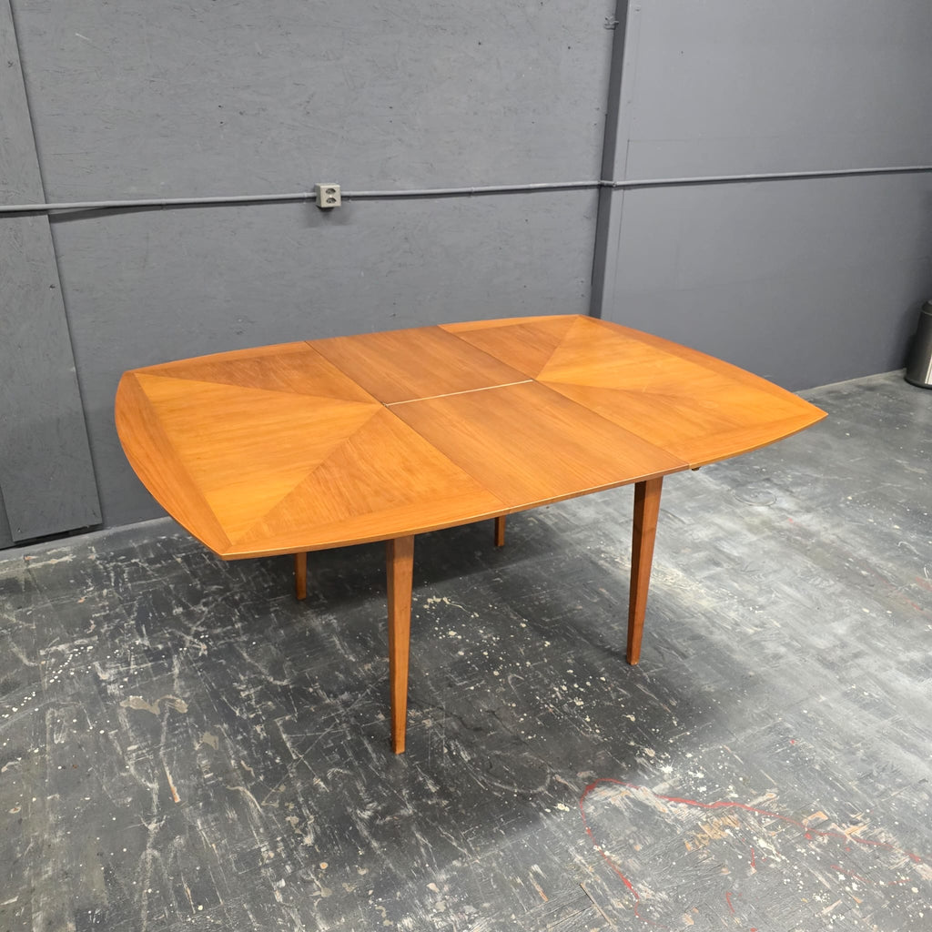 Danish Style Ausziehtisch – Mid-Century